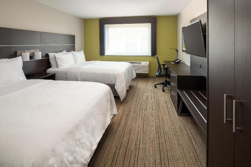 Holiday Inn Express & Suites Camas - Vancouver photo 7