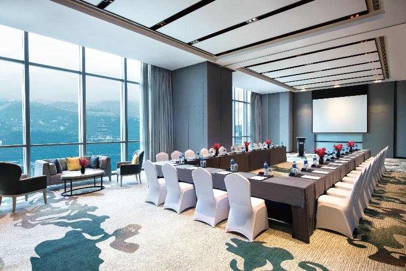 Crowne Plaza Baoji City Center image