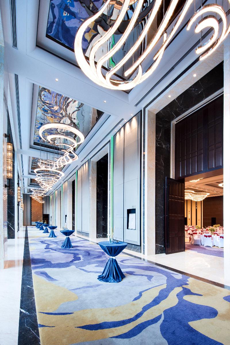 Crowne Plaza Baoji City Center image