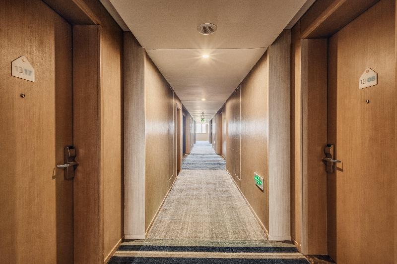 Holiday Inn Express Zhangye image
