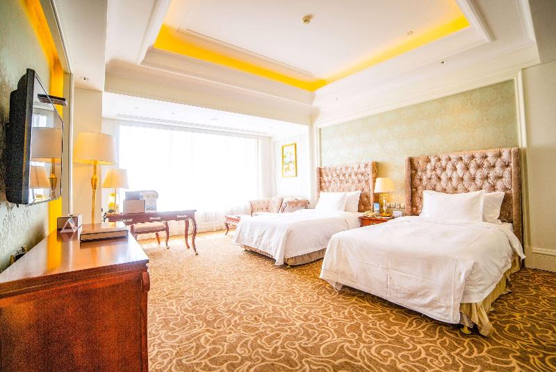 Howard Johnson by  Domando Plaza Wulanchabu image
