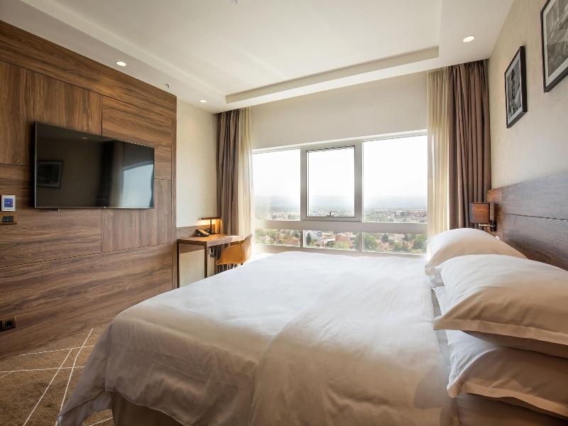 Sheraton Novi Sad image