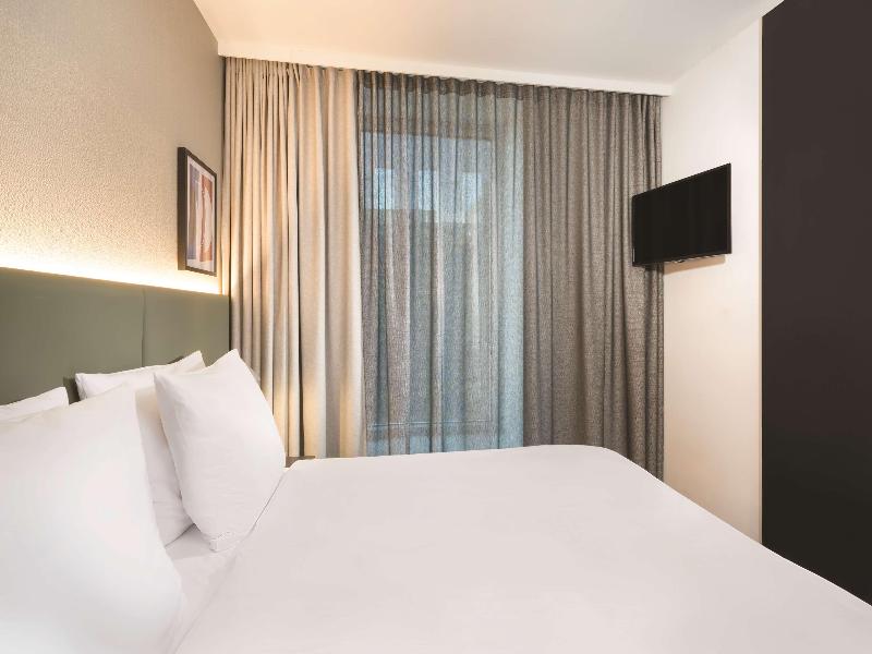 Adina Apartment Hotel Hamburg Speicherstadt image