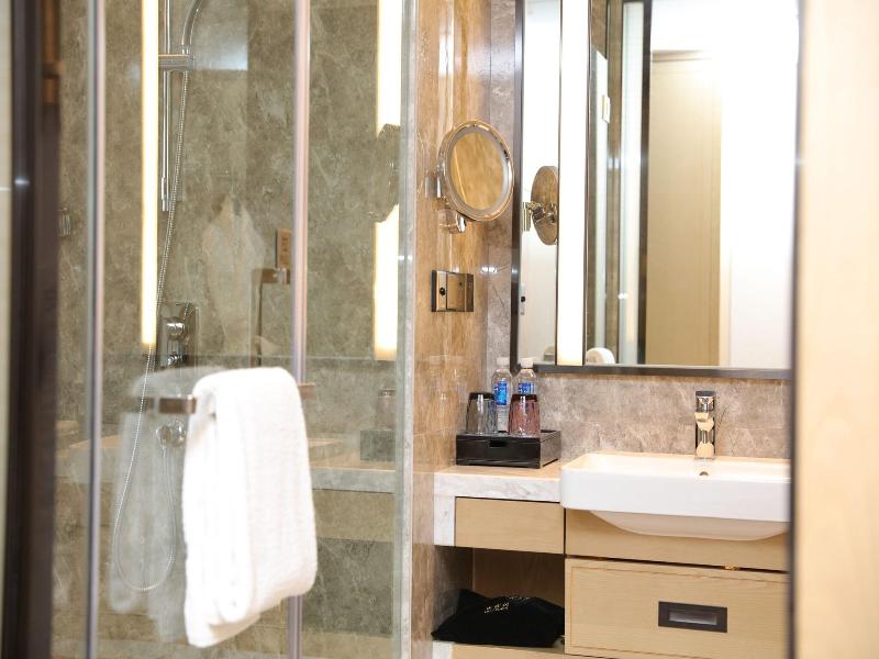 Four Points By Sheraton Changsha, Meixi Lake image
