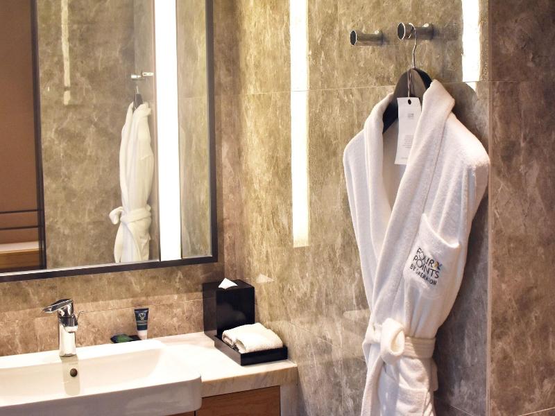 Four Points By Sheraton Changsha, Meixi Lake image