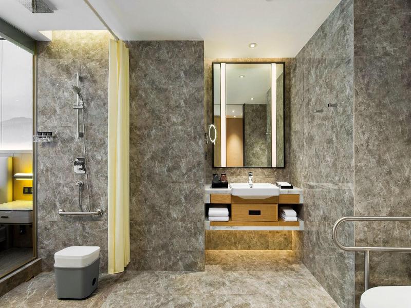 Four Points By Sheraton Changsha, Meixi Lake image