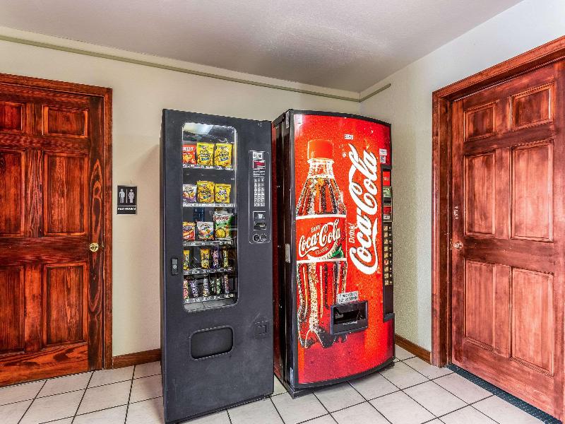 Rodeway Inn Santa Rosa image