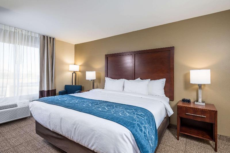 Comfort Inn Tonopah image
