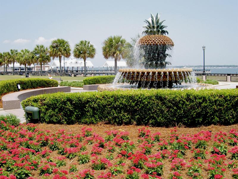 DoubleTree by Hilton Charleston Riverview