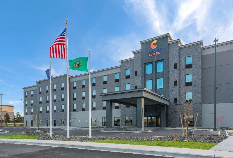 Comfort Suites Southwest Kennewick image