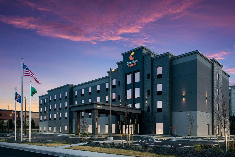 Comfort Suites Southwest Kennewick image