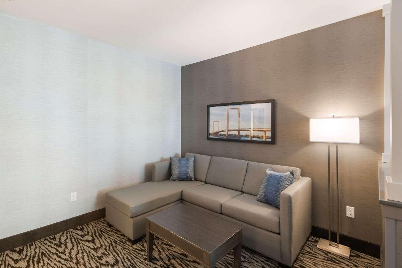 Comfort Suites Southwest Kennewick image