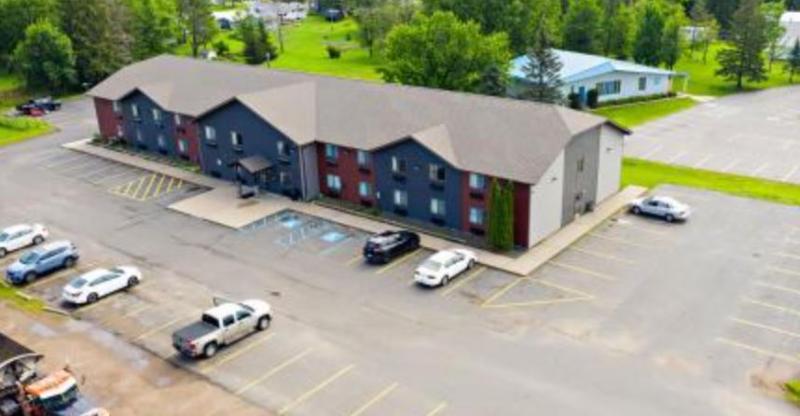 Hibbing Inn and Suites image