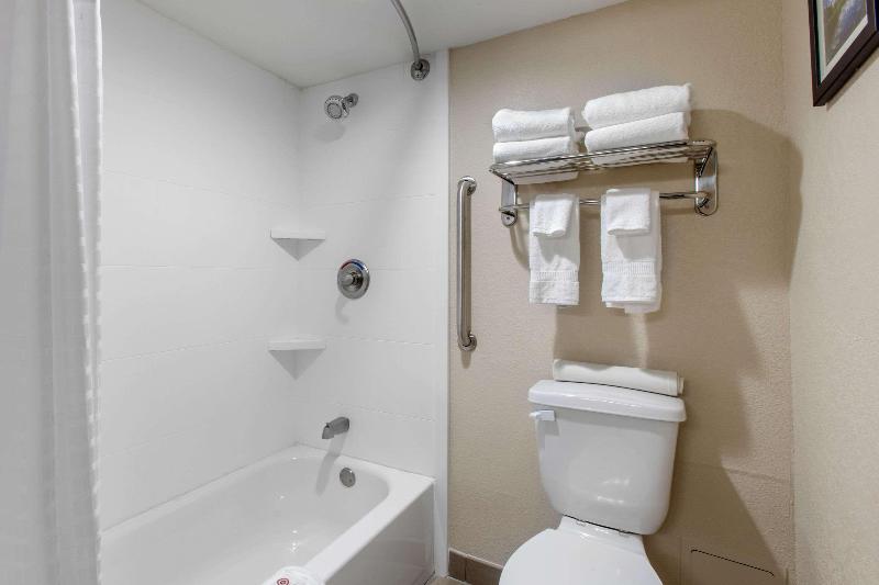 Comfort Inn & Suites Pinetop Show Low image