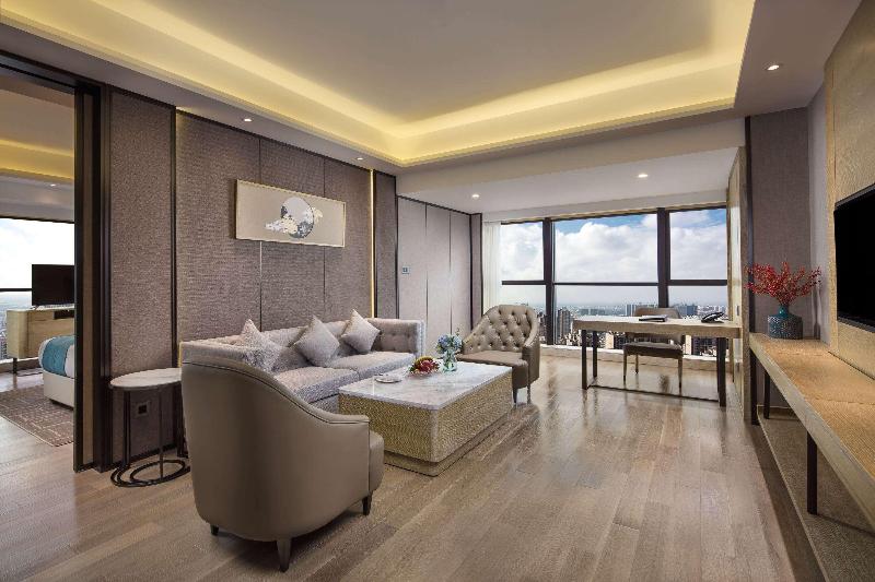 Wyndham Grand Maoming image 8