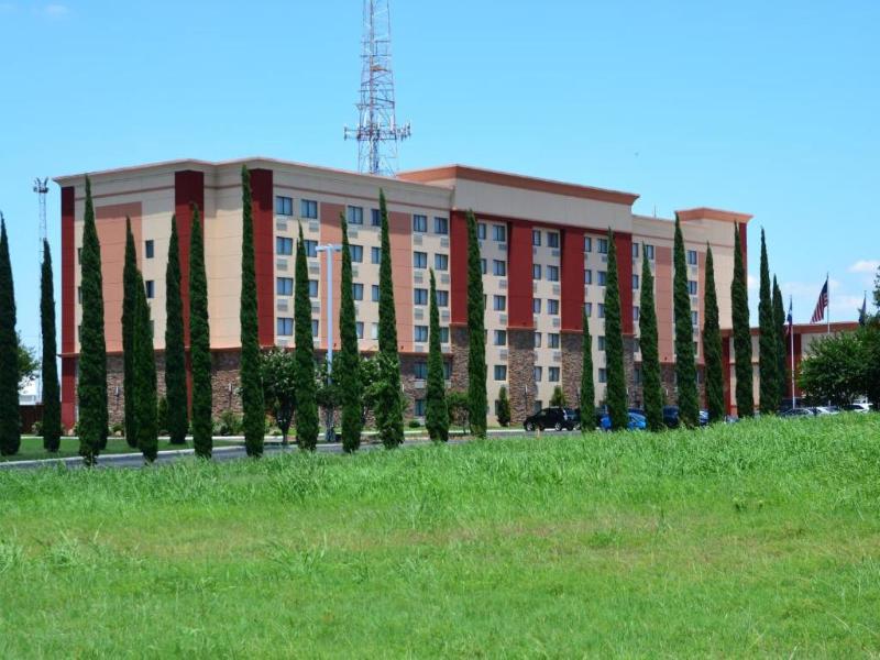 Lux Hotel & Spa