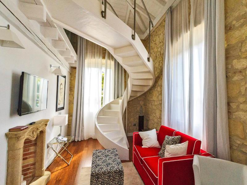 Villa Fanny image