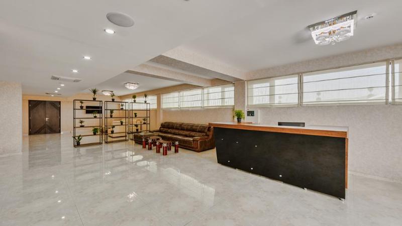 Lisi Hills Hotel image