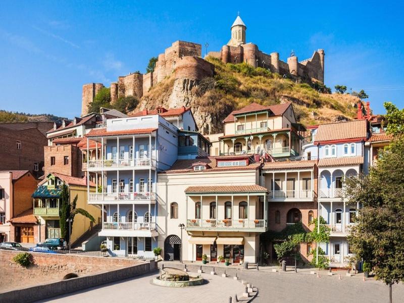 Qeroli Hotel image