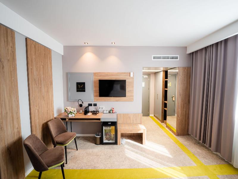 Mandachi Hotel & Spa image