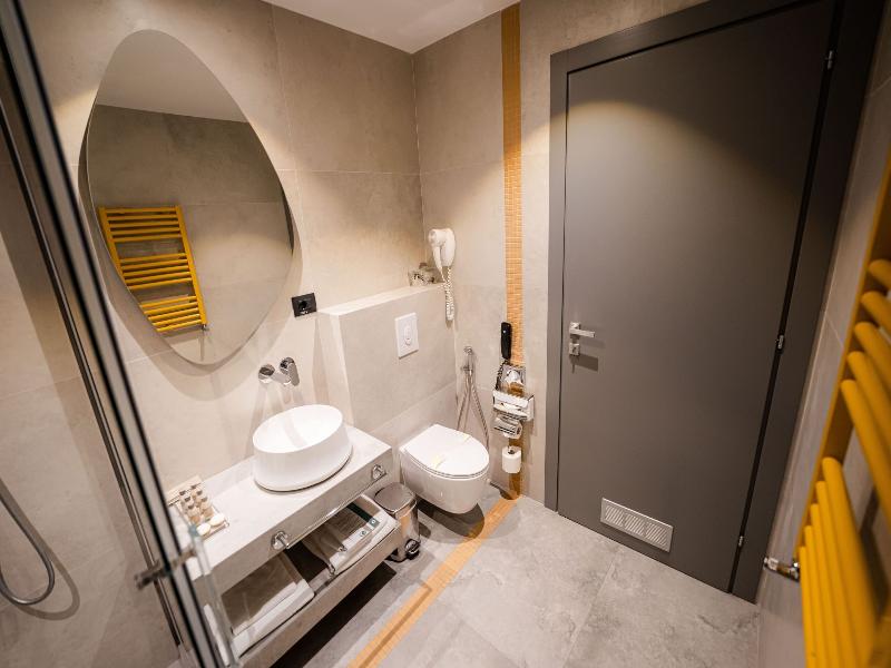 Mandachi Hotel & Spa image