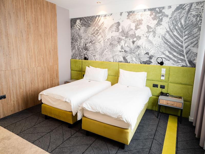 Mandachi Hotel & Spa image
