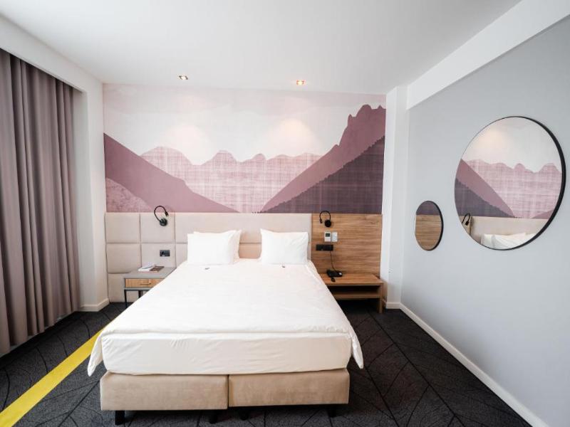 Mandachi Hotel & Spa image