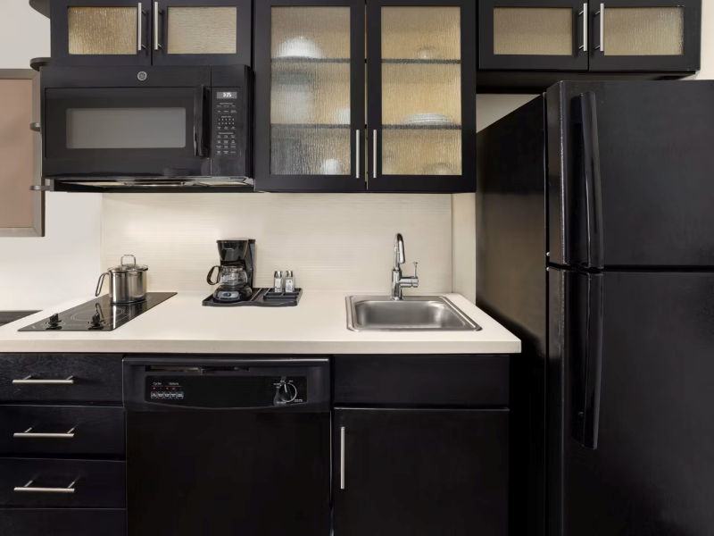 Candlewood Suites Chester image