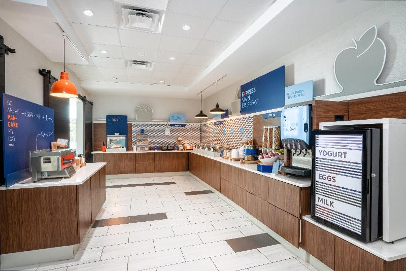 Holiday Inn Express Atlanta Airport Ne Hapeville image