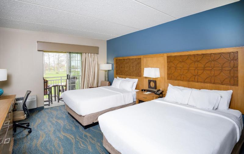 The Lodge At Geneva On The Lake image