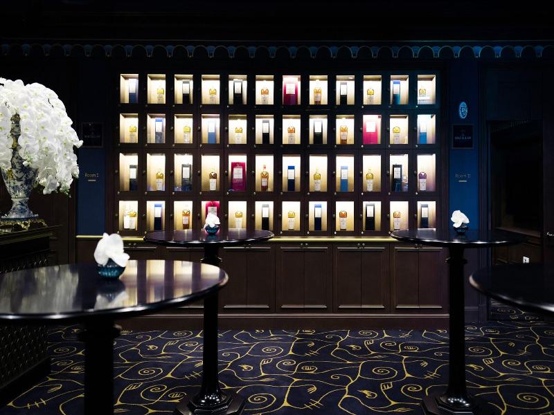 L'Escape Hotel image