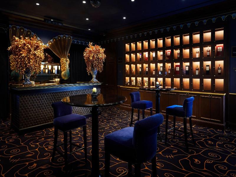 L'Escape Hotel image