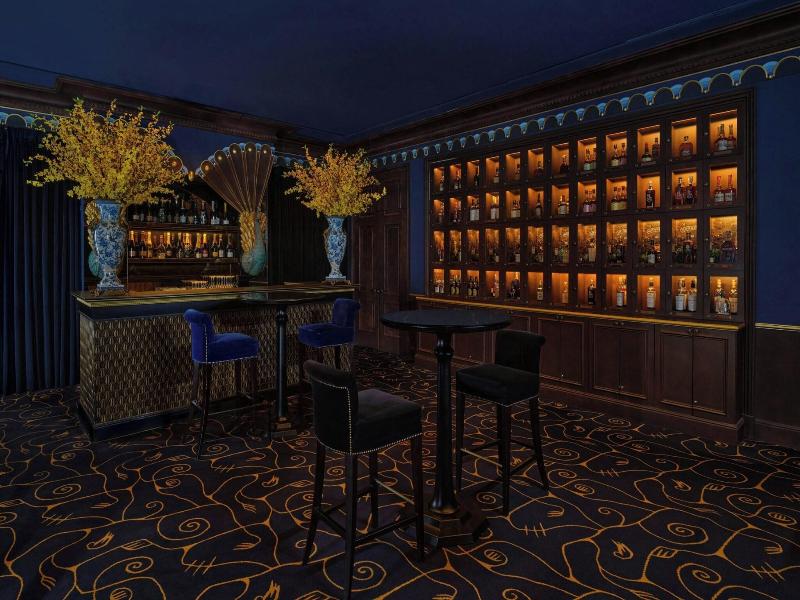 L'Escape Hotel image
