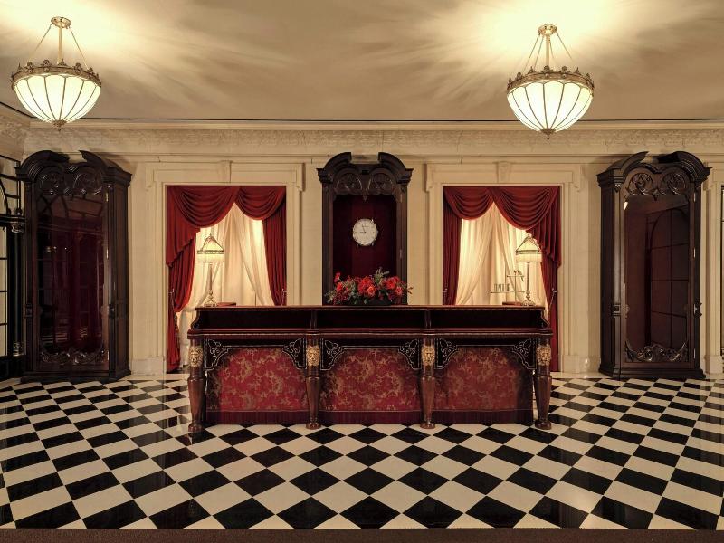 L'Escape Hotel image