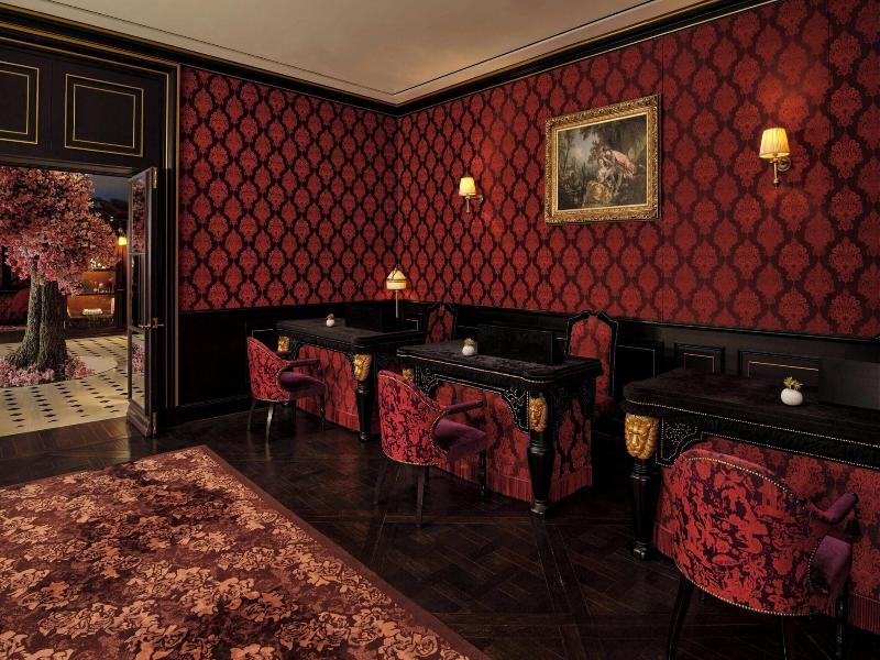 L'Escape Hotel image