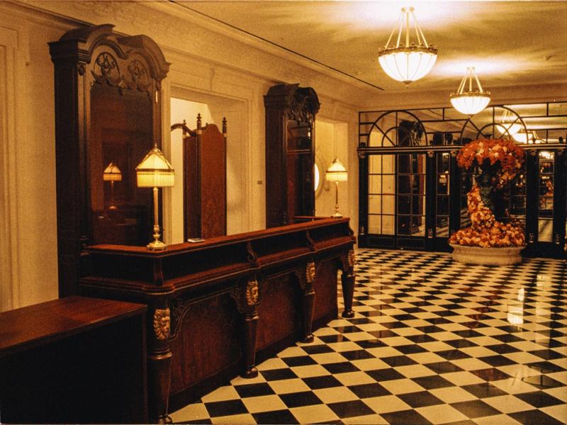 L'Escape Hotel image