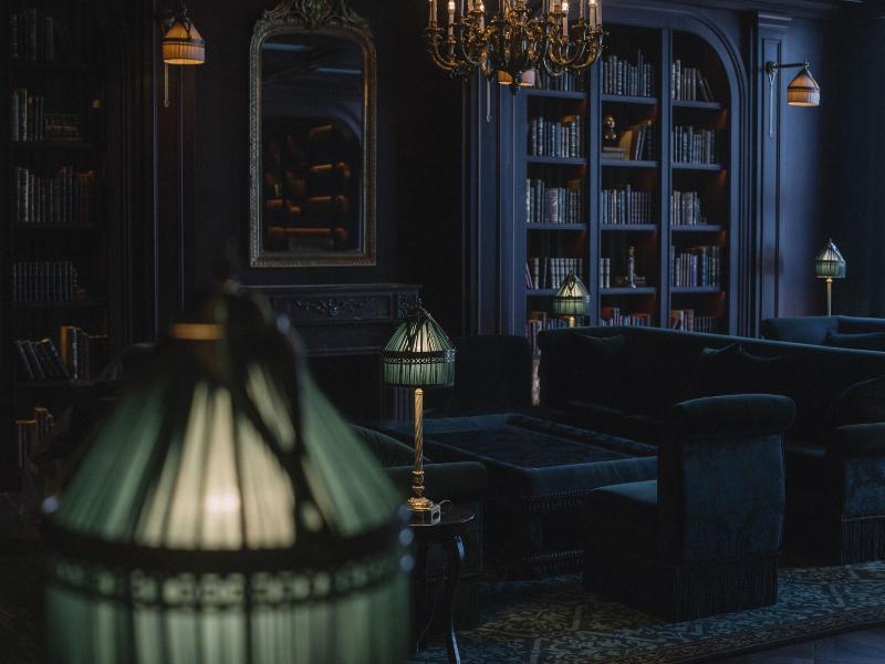 L'Escape Hotel image