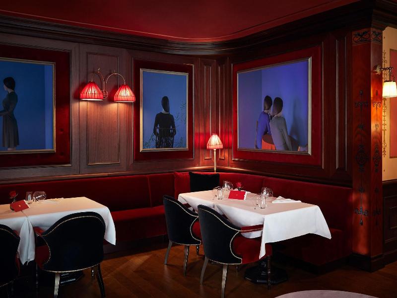 L'Escape Hotel image