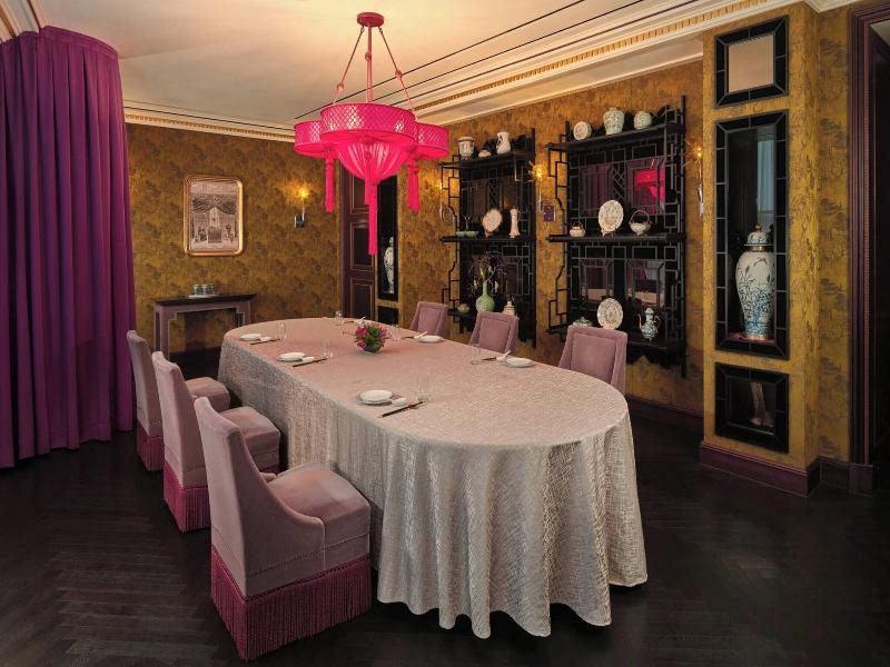 L'Escape Hotel image