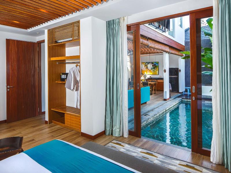 S18 Villas image