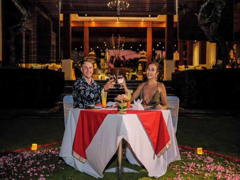 S18 Villas image
