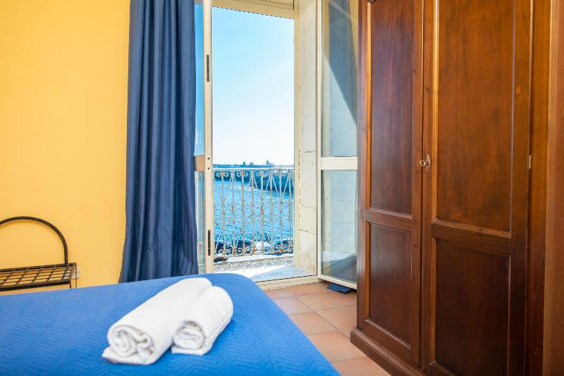 Residence Dei Baroni image