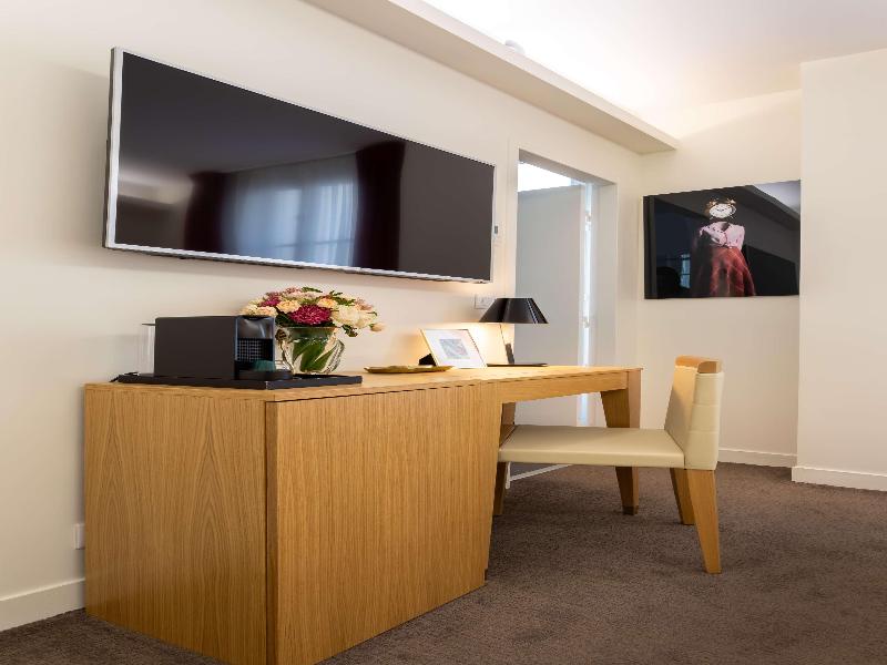 Hotel Camille Paris Gare De Lyon, Tapestry Collect image
