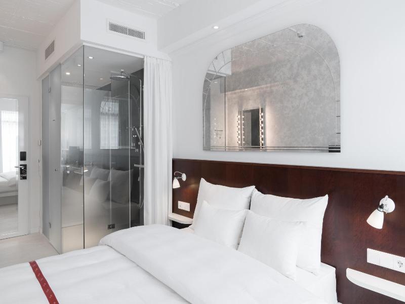 Ruby Coco Hotel Dusseldorf by IHG image