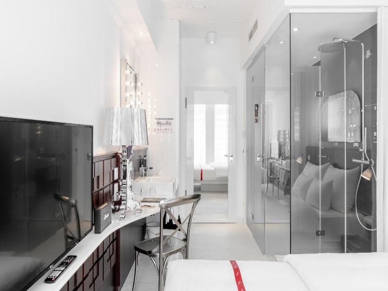 Ruby Coco Hotel Dusseldorf by IHG image