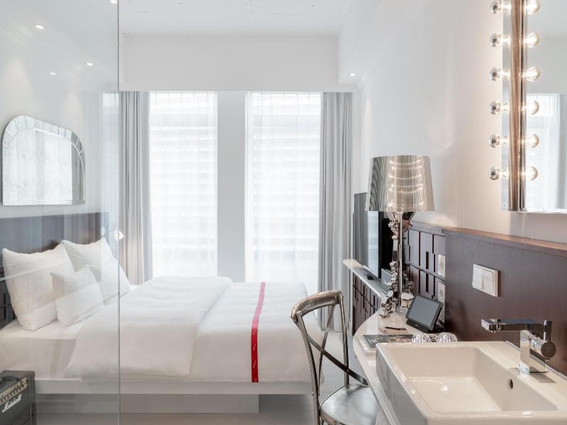 Ruby Coco Hotel Dusseldorf by IHG image