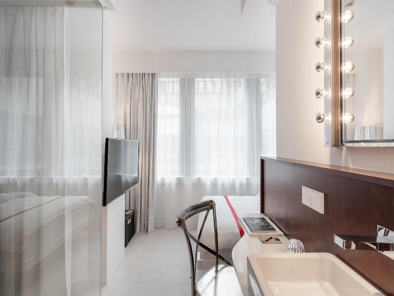 Ruby Coco Hotel Dusseldorf by IHG image