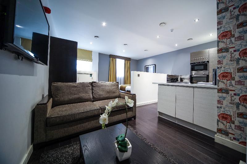 Epic Aparthotel on Seel Street image