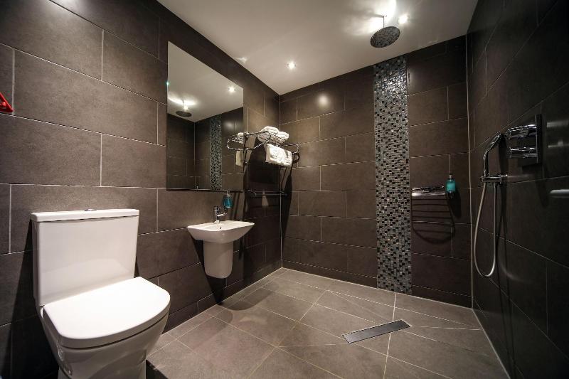 Epic Aparthotel on Seel Street image