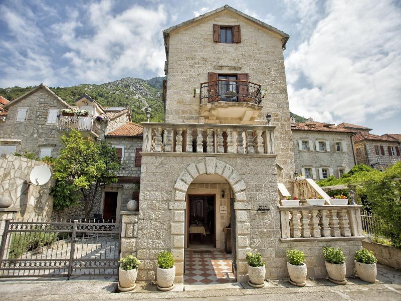 Hotel Admiral image